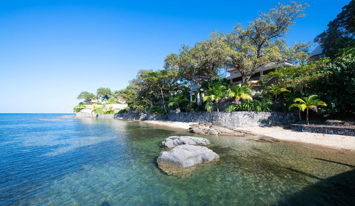 Record-Breaking Sale: Lawson Rock Beachfront Estate, Roatan Honduras